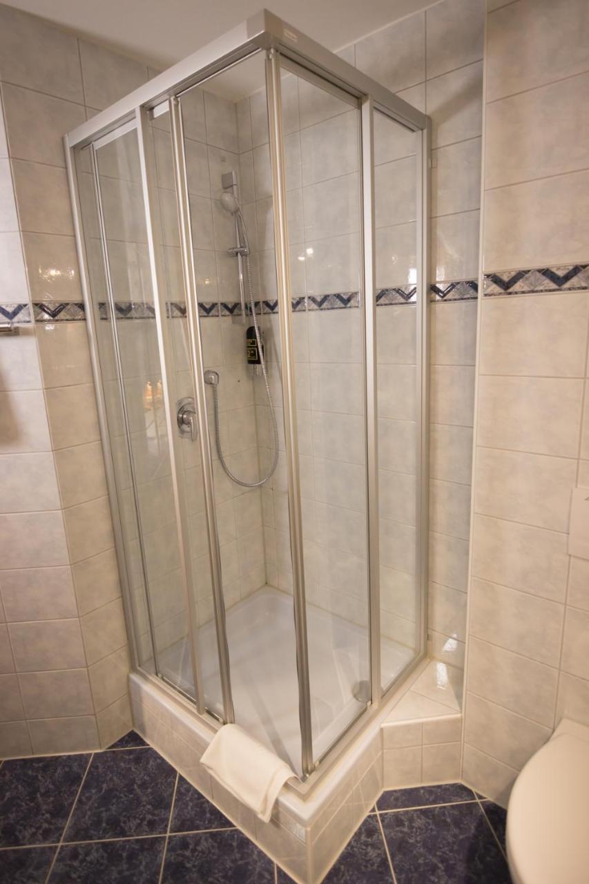 Seehotel Adler Bodman-Ludwigshafen Zewnętrze zdjęcie
